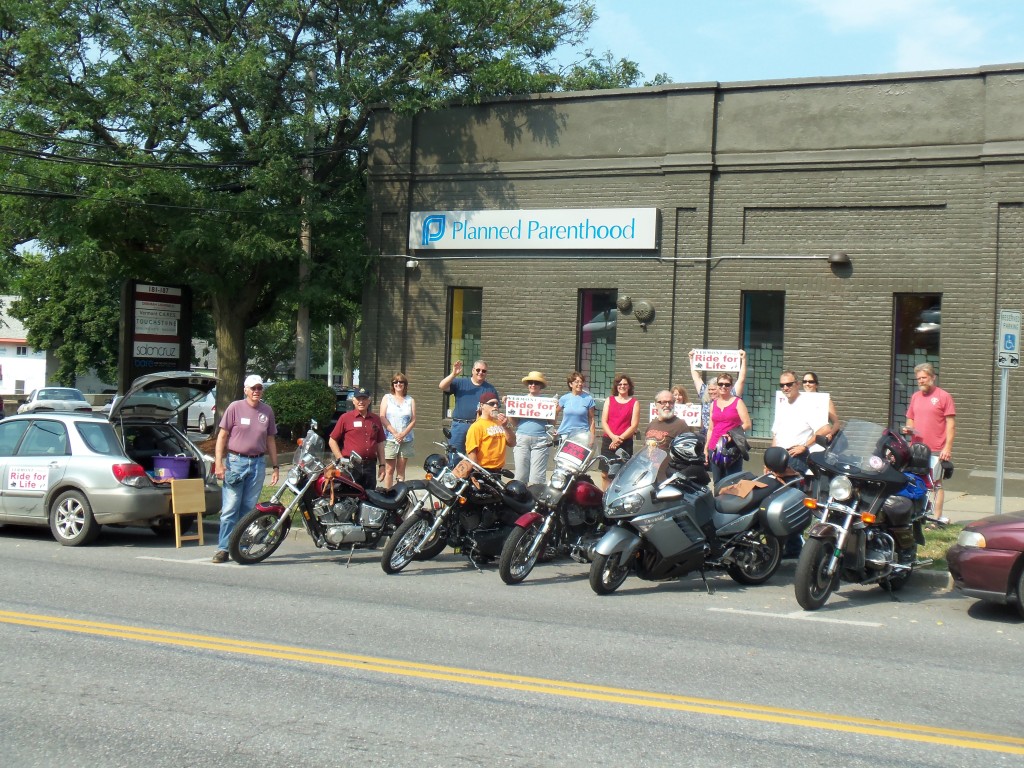 Pro-Life Harleys in front of Planned Parenthood